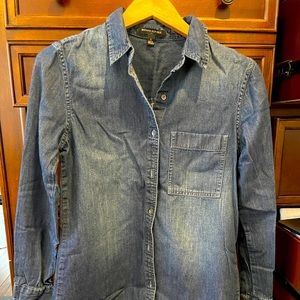 Denim long sleeve banana republic shirt
